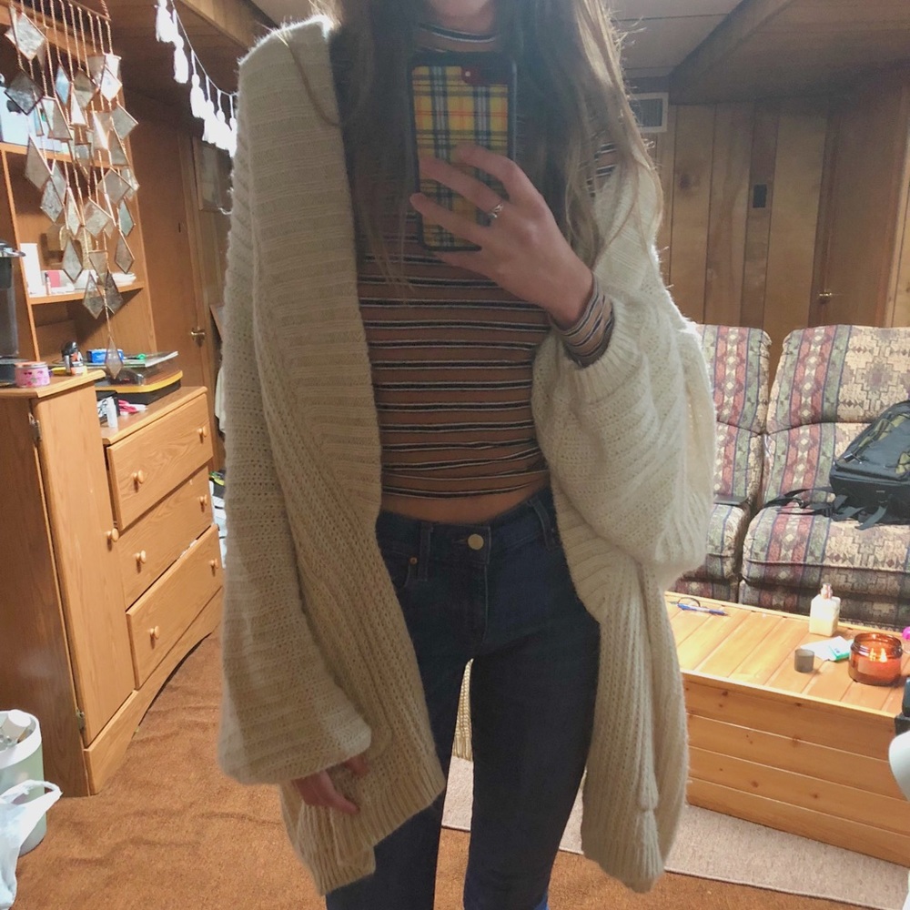 urban outfitters oversized cardigan